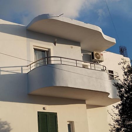 Amente Apartaments Ксамил Екстериор снимка