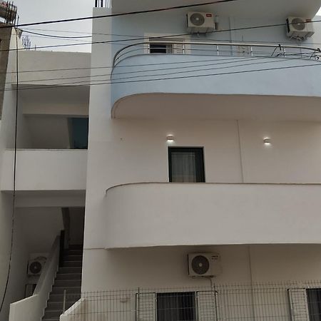 Amente Apartaments Ксамил Екстериор снимка