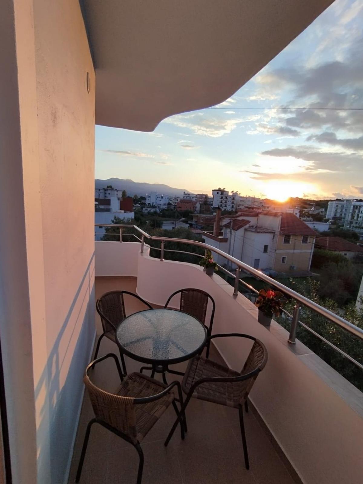 Amente Apartaments Ксамил Екстериор снимка