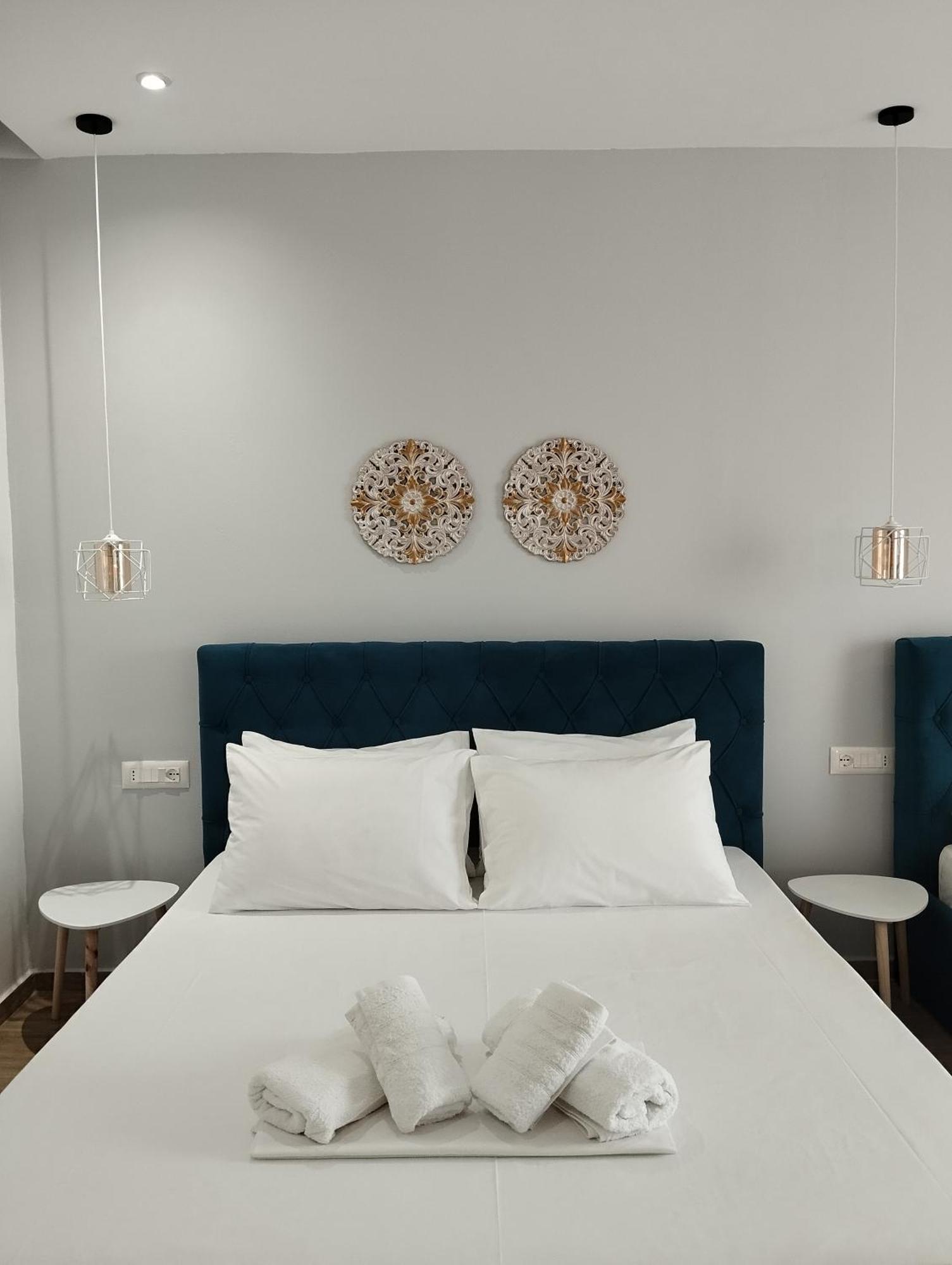 Amente Apartaments Ксамил Стая снимка