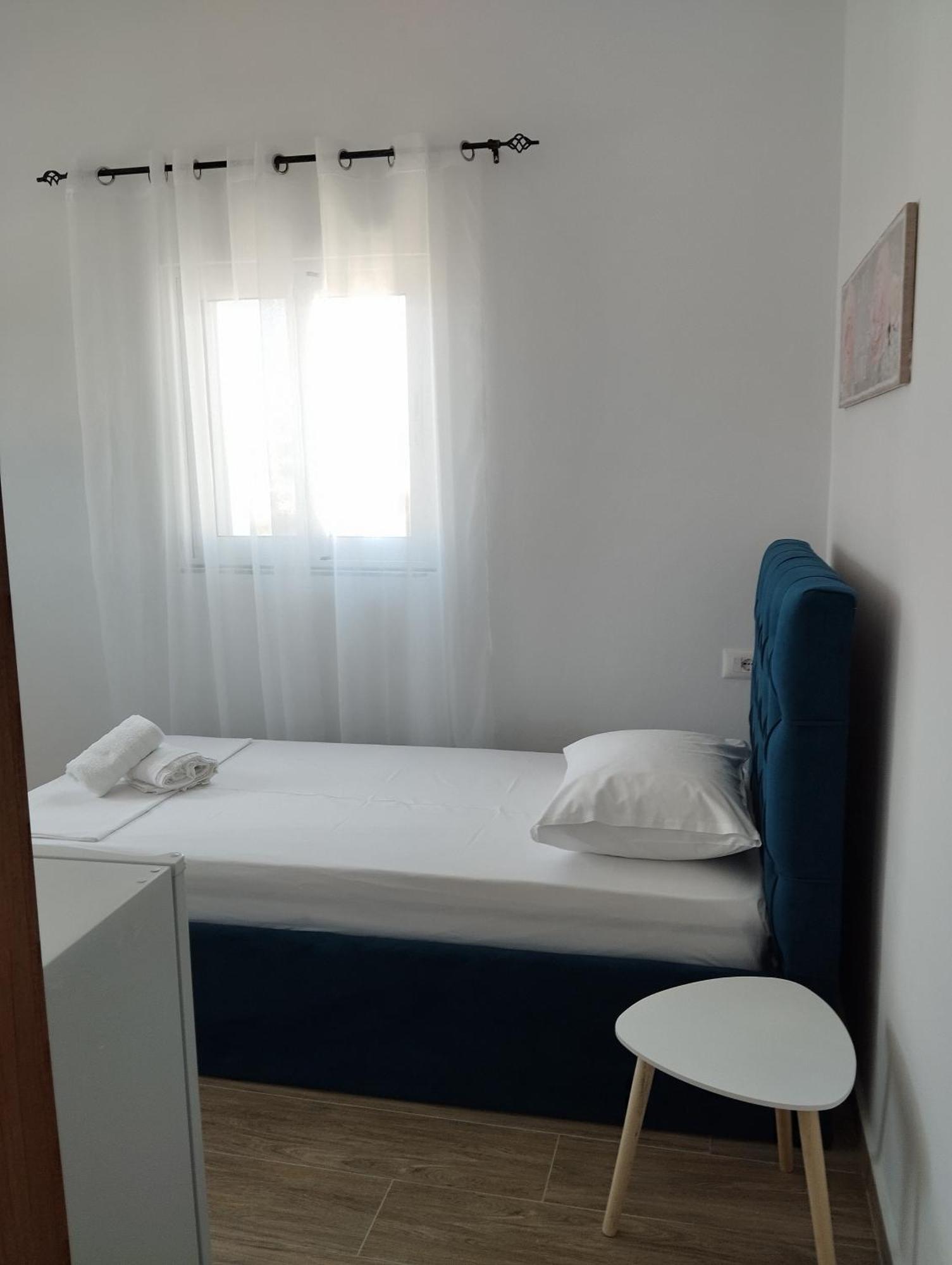 Amente Apartaments Ксамил Екстериор снимка