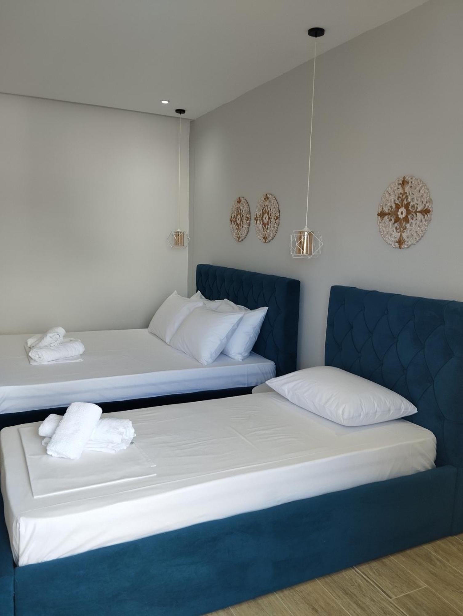 Amente Apartaments Ксамил Екстериор снимка