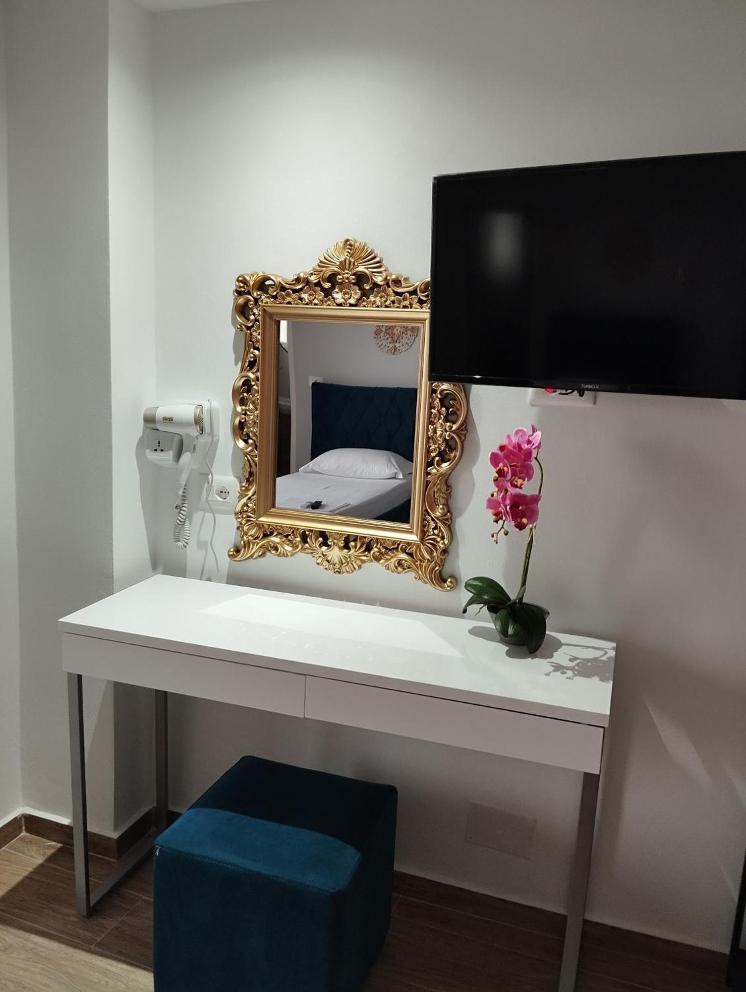 Amente Apartaments Ксамил Екстериор снимка