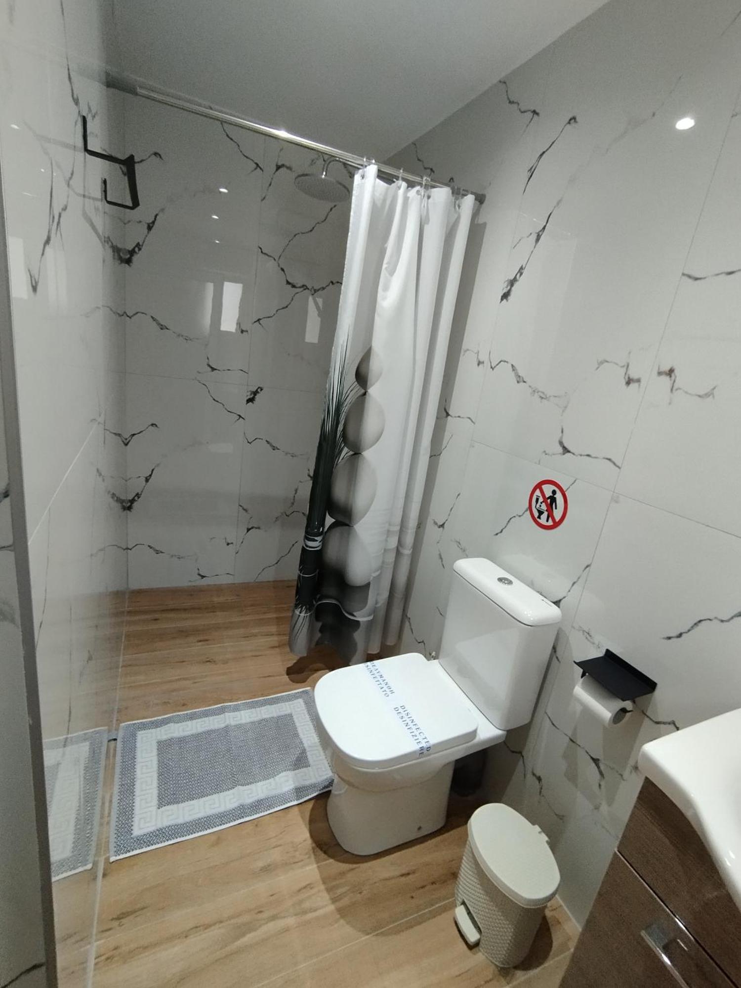Amente Apartaments Ксамил Екстериор снимка
