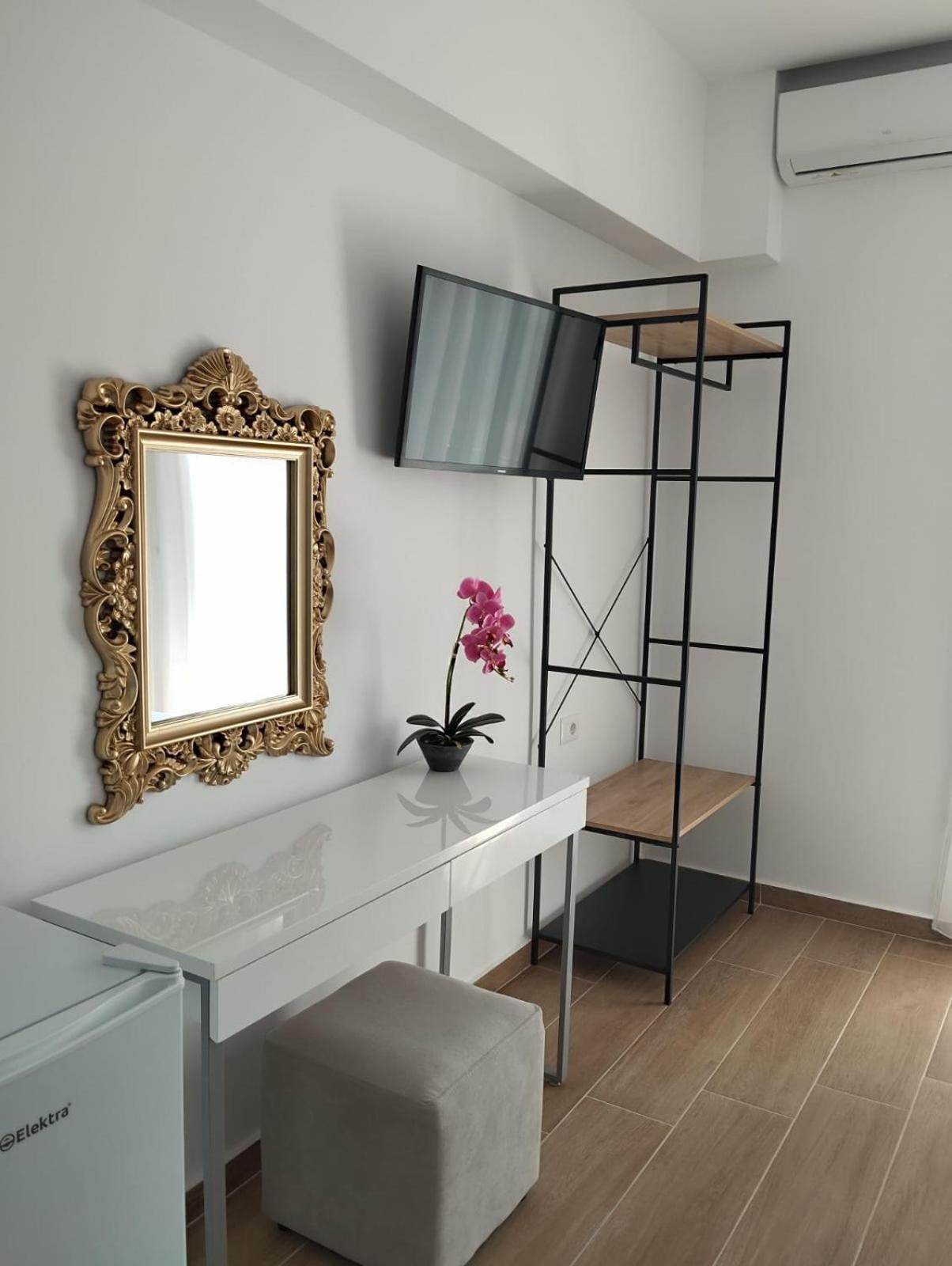 Amente Apartaments Ксамил Екстериор снимка