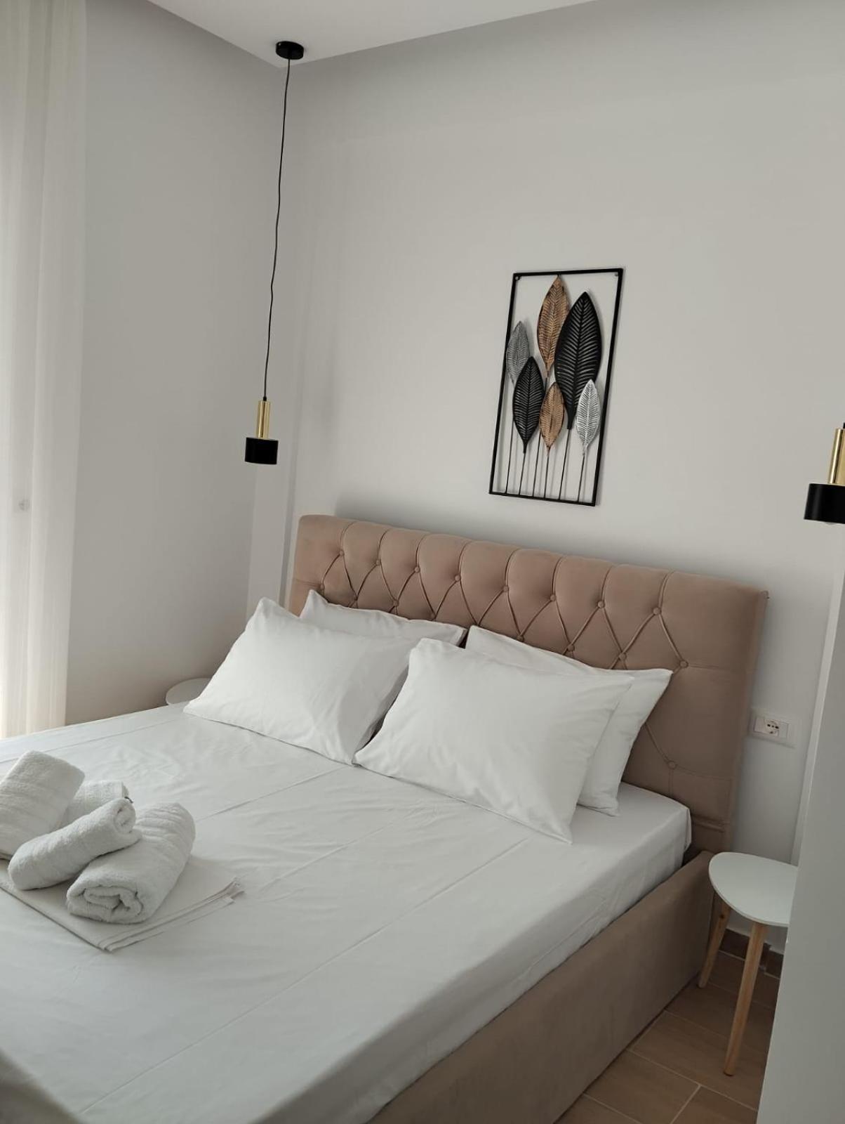 Amente Apartaments Ксамил Екстериор снимка